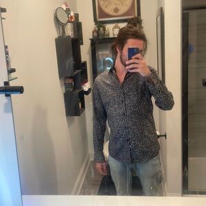 I.N.C slim fit long sleeve button down men’s flower patterned shirt Size S
